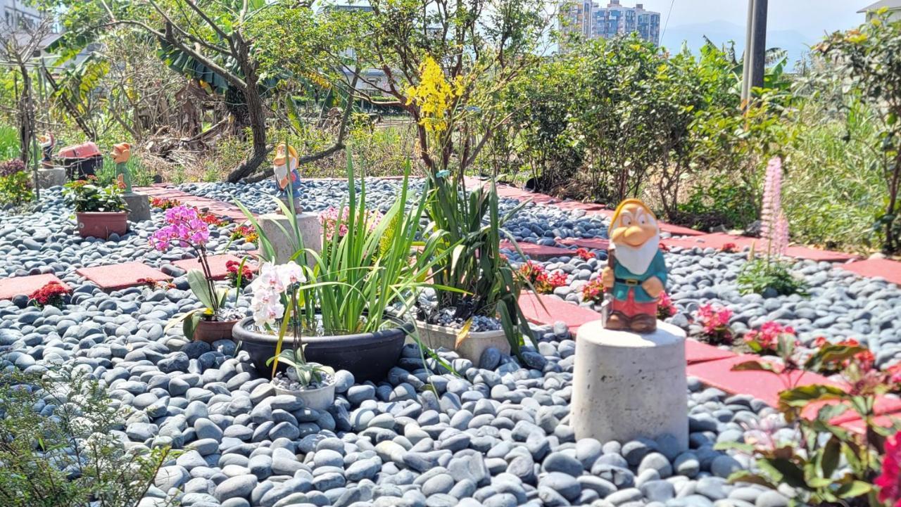 Chaopingjia Fengge Guesthouse Wujie Dış mekan fotoğraf